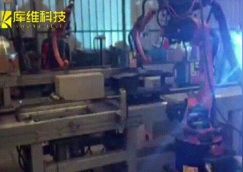 机器人焊接生产线比焊接专机生产线好在哪?总结了这两点
