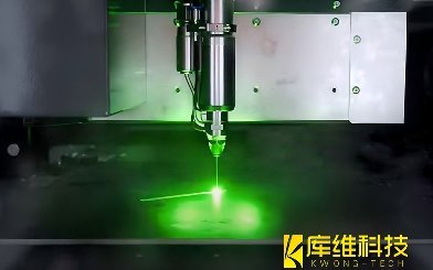 水导激光加工技术:精确切槽的探索